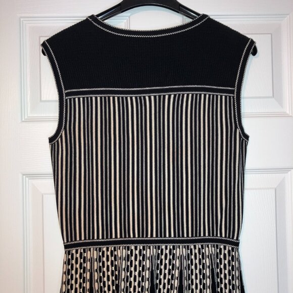 Tory Burch: Black-and-white patterned dress (size S/P) - Picture 6 of 7